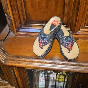 Earth Black and Tan Beaded Sandals